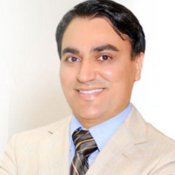 دکتر مجید نداف کرمانی فوق تخصص جراحی پلاستیک