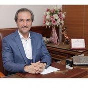 دکتر محمدرضا آخوندی نسب-فوق تخصص جراحی پلاستیک و زیبایی