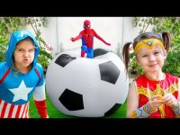 پنج کوچولو ابر قهرمان می شوند - وانیا مانیا